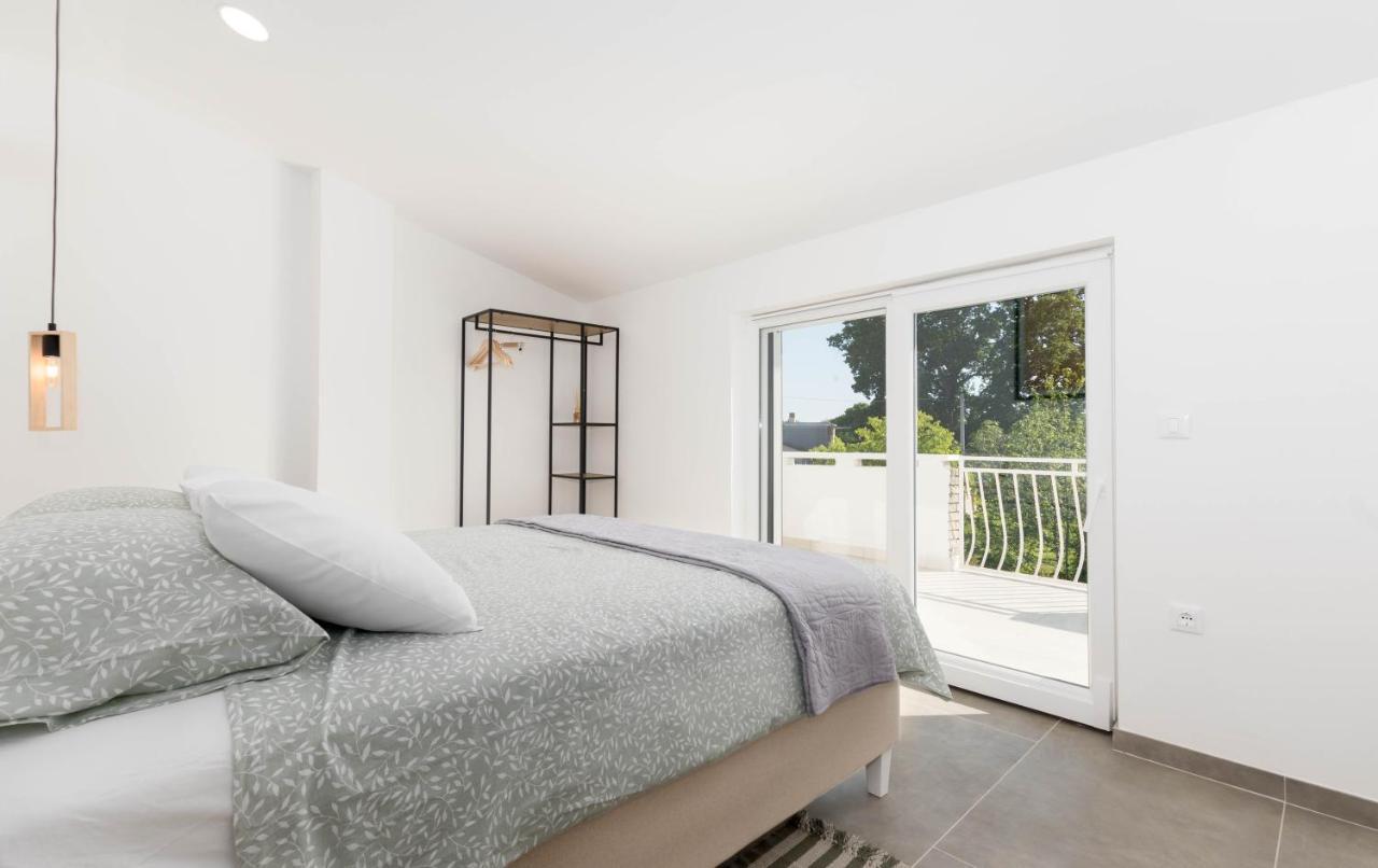 Apartment Eros Šišan Εξωτερικό φωτογραφία